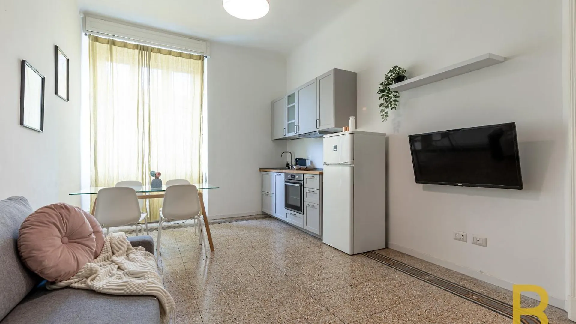 Beplace Apartments In Fiera Milan Italy