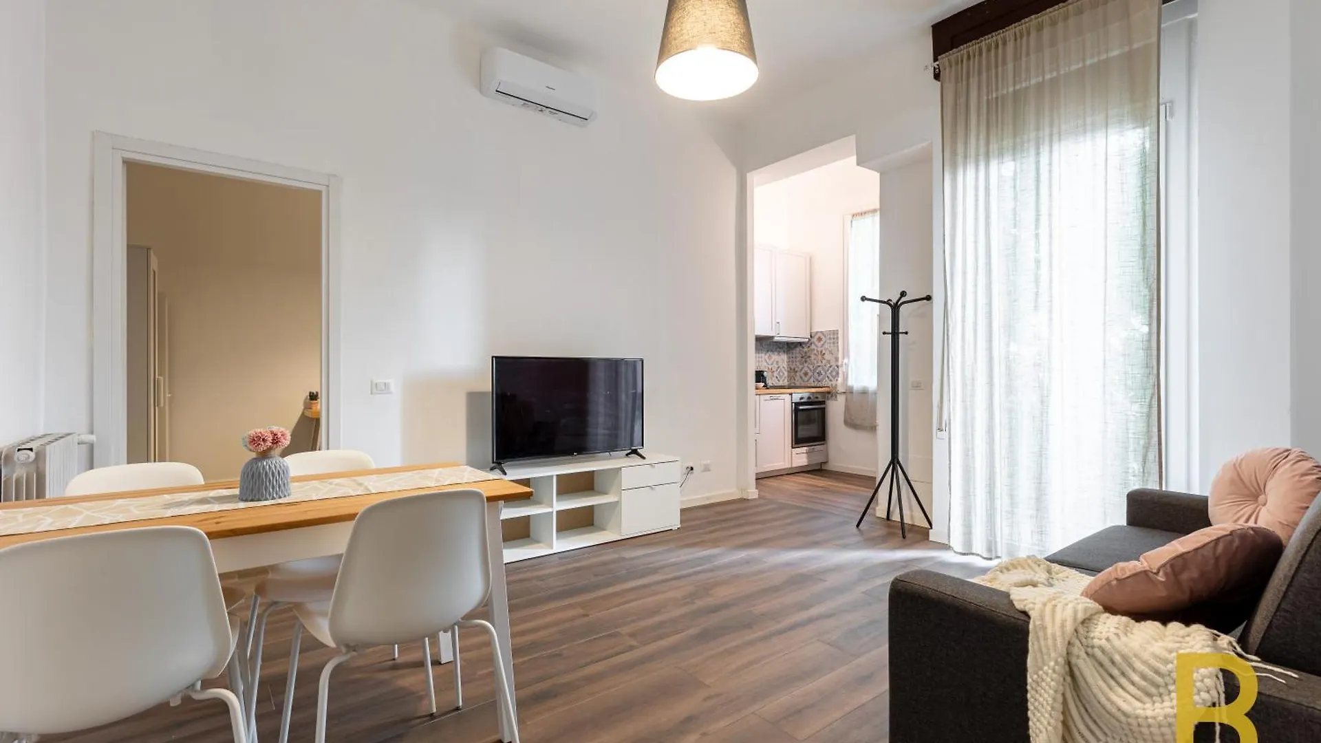 Beplace Apartments In Fiera Milano Italia