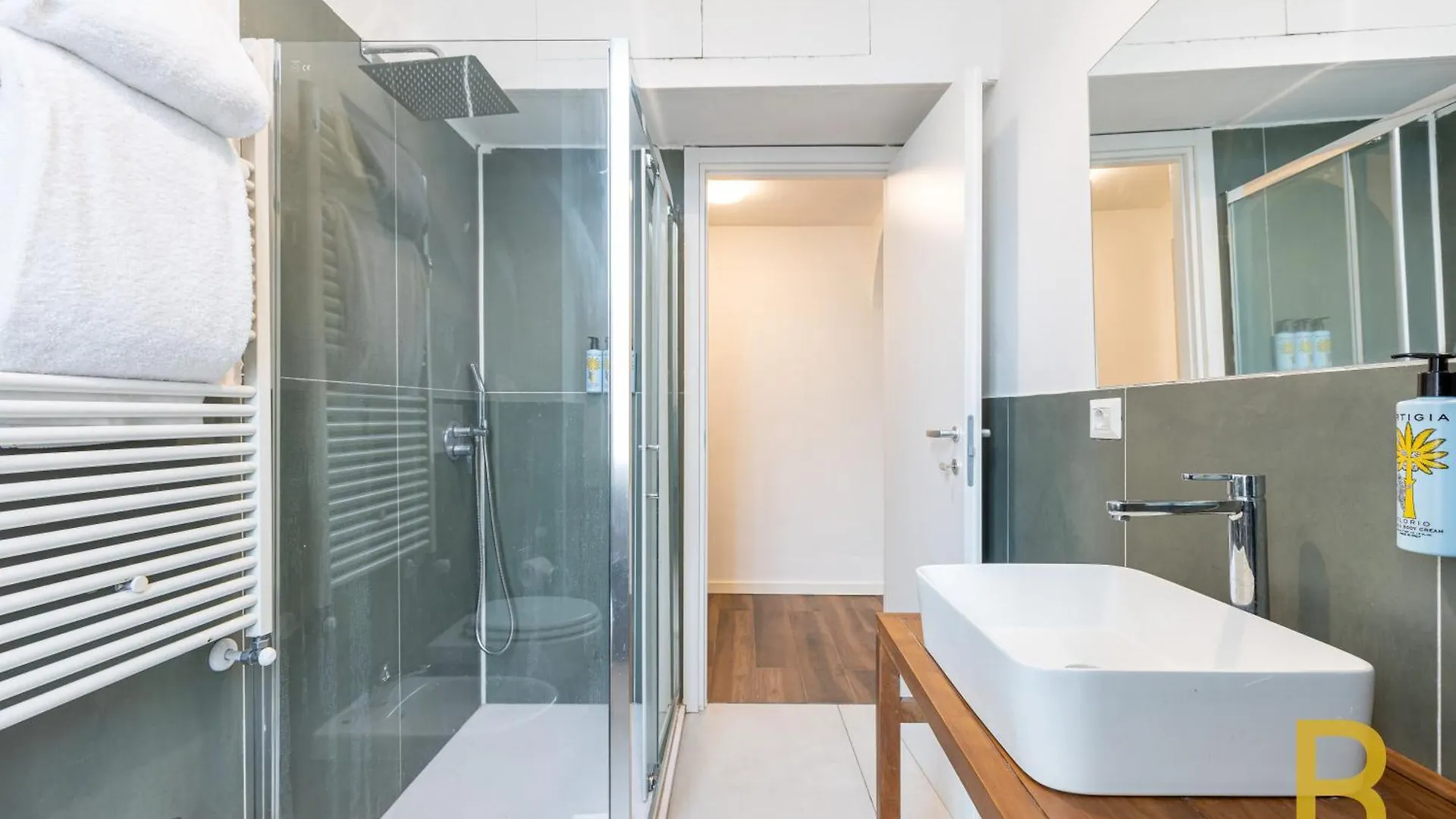 Beplace Apartments In Fiera Milano Italia